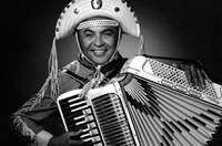 Nova lei inclui Luiz Gonzaga entre heróis da pátria