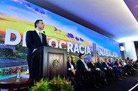 Pacheco condena atos golpistas e anuncia retirada das grades do Congresso