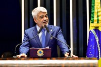 Humberto Costa critica discurso de Lira na abertura do ano legislativo