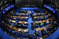 Plenário analisa PEC que limita candidatura de militar nesta quarta