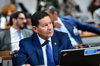 Comissão adia análise de autorizações de serviços de radiodifusão