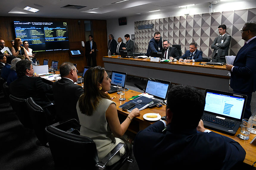 Reunião da Comissão de Agricultura, em 2023: colegiado tem 8 projetos prontos para votação - Foto: Pedro França/Agência Senado