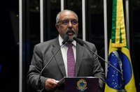 Paim denuncia aumento de casos de racismo no Brasil