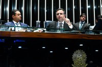 Pacheco homenageia legados de Abilio Diniz e Luiza Trajano Donato