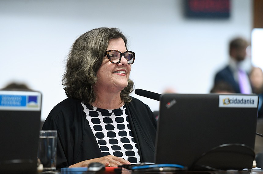 Em pronunciamento, à bancada, relatora do PL 2.798/2022, senadora Teresa Leitão (PT-PE).