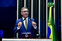 Lucas Barreto volta a cobrar transposição de servidores dos ex-territórios