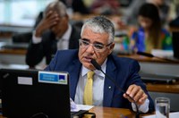 CDH aprova porte de arma para agente de segurança socioeducativo