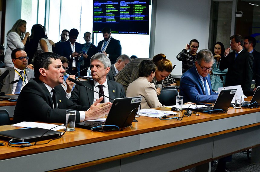 Bancada:
senador Sergio Moro (União-PR) - em pronunciamento;
senador Jaime Bagattoli (PL-RO);
senadora Tereza Cristina (PP-MS);
Autor do PL 699/2023, senador Laércio Oliveira (PP-SE).