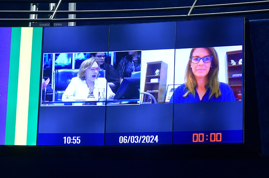 Via videoconferência: 
agraciada ministra do Tribunal Superior Eleitoral (TSE), Luciana Lóssio.