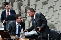 CI debate garimpo em áreas destinadas a pesquisa para extração de minerais