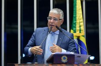 Girão aponta 'carga ideológica' no anteprojeto do novo Código Civil