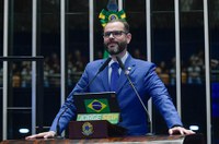 Justiça americana arquivou pedido extradição de blogueiro brasileiro, diz Seif