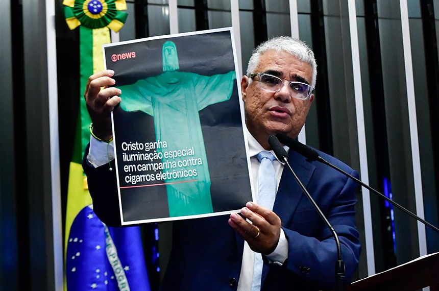 Em discurso, à tribuna, senador Eduardo Girão (Novo-CE).