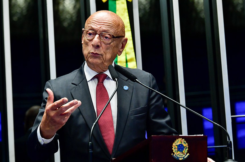 Em discurso, à tribuna, senador Esperidião Amin (PP-SC).