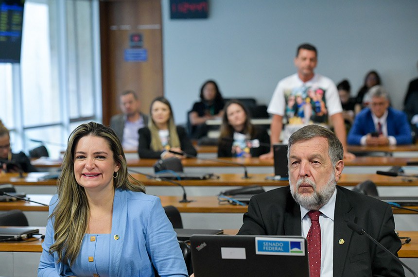 Bancada:
relatora do PL 490/2021, senadora Augusta Brito (PT-CE);
senador Flávio Arns (PSB-PR).