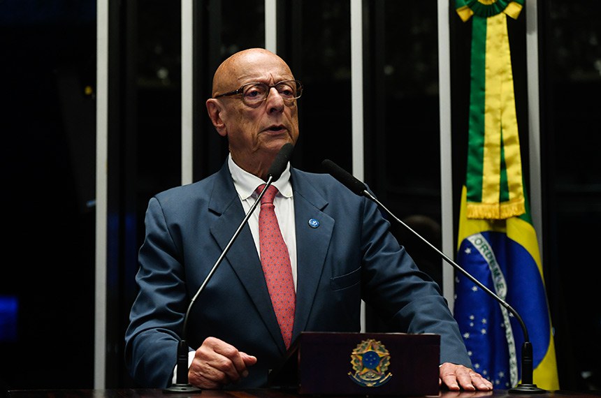 Em discurso, à tribuna, senador Esperidião Amin (PP-SC).