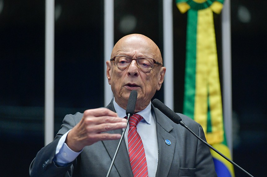 Em discurso, à tribuna, senador Esperidião Amin (PP-SC).