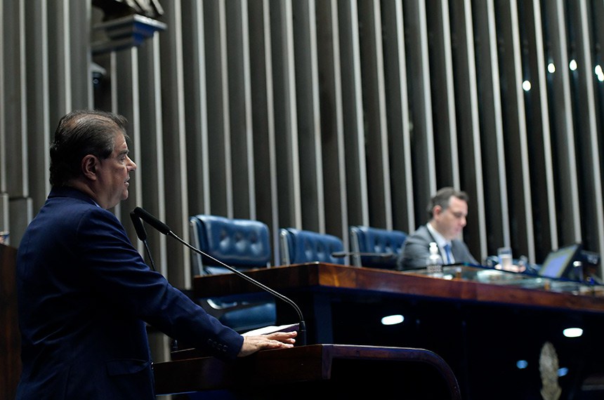 Em discurso, à tribuna, senador Nelsinho Trad (PSD-MS).