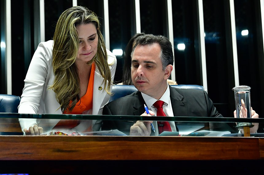 Mesa:  
senadora Augusta Brito (PT-CE);
presidente do Senado Federal, senador Rodrigo Pacheco (PSD-MG).