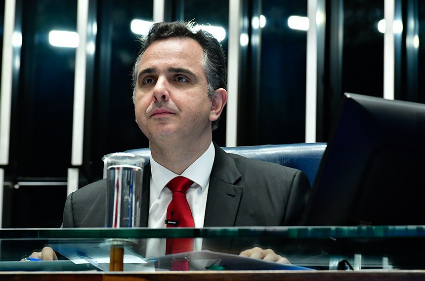 Presidente do Senado Federal, senador Rodrigo Pacheco (PSD-MG) conduz sessão.