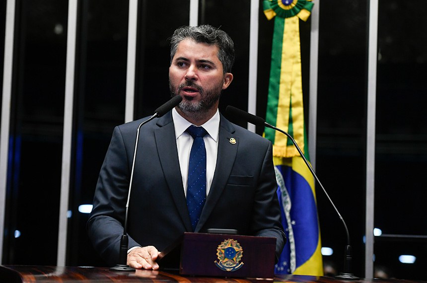 Em discurso, à tribuna, senador Marcos Rogério (PL-RO).