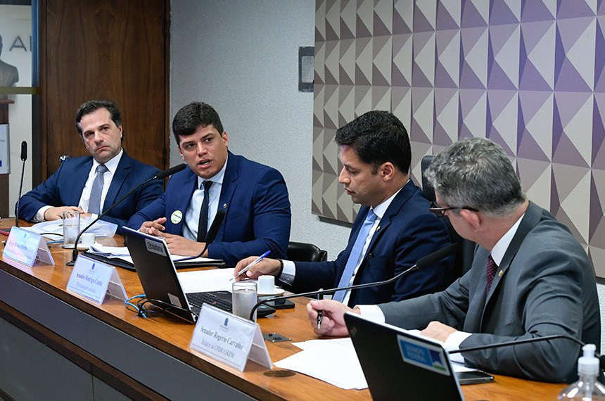 Mesa: 
defensor Público da União, em Alagoas, Ricardo Antunes Melro;
defensor Público da União, em Alagoas, Diego Bruno Martins Alves, em pronunciamento;
presidente em exercício da CPIBRASKEM, senador Rodrigo Cunha (Podemos-AL);
relator da CPIBRASKEM, senador Rogério Carvalho (PT-SE).