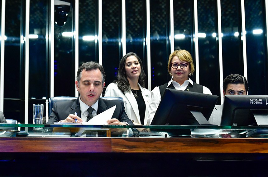 Mesa: 
presidente do Senado Federal, senador Rodrigo Pacheco (PSD-MG); 
deputada Iza Arruda (MDB-PE);
secretário-geral da Mesa do Senado Federal, Gustavo A. Sabóia Vieira. 
senadora Jussara Lima (PSD-PI).