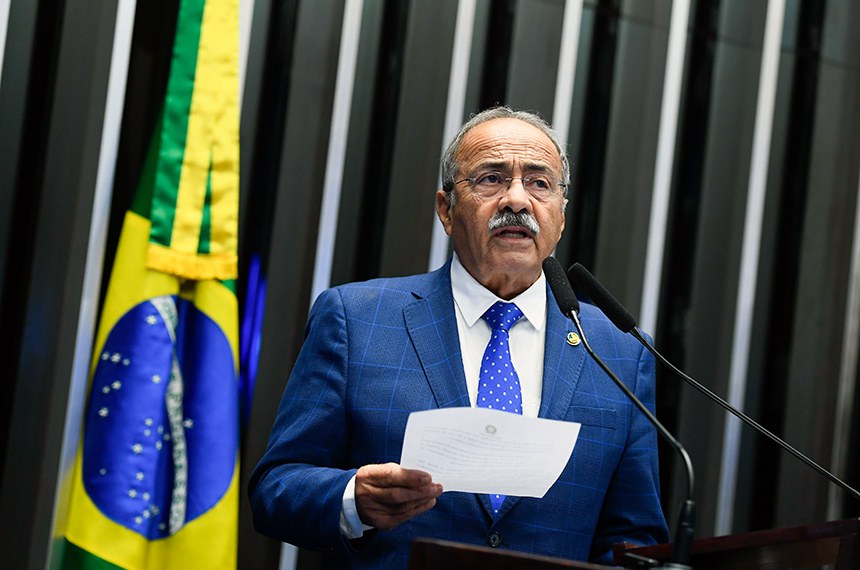 Em discurso, à tribuna, senador Chico Rodrigues (PSB-RR). 