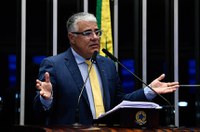 Girão diz que omissão do Senado é culposa e pede impeachment de Moraes