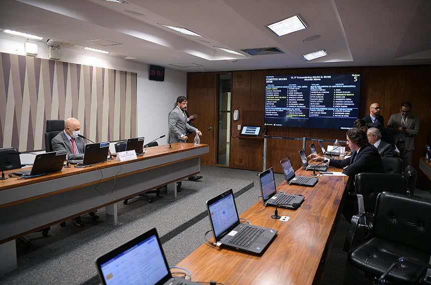 Bancada: 
senador Jayme Campos (União-MT); 
senador Veneziano Vital do Rêgo (MDB-PB).