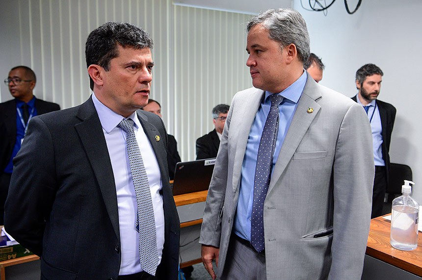 (E/D):
senador Sergio Moro (União-PR); 
senador Efraim Filho (União-PB).
