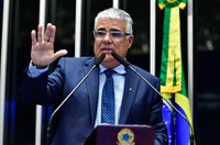 Girão enaltece imprensa do Brasil e do exterior por condenarem 'censura do STF'