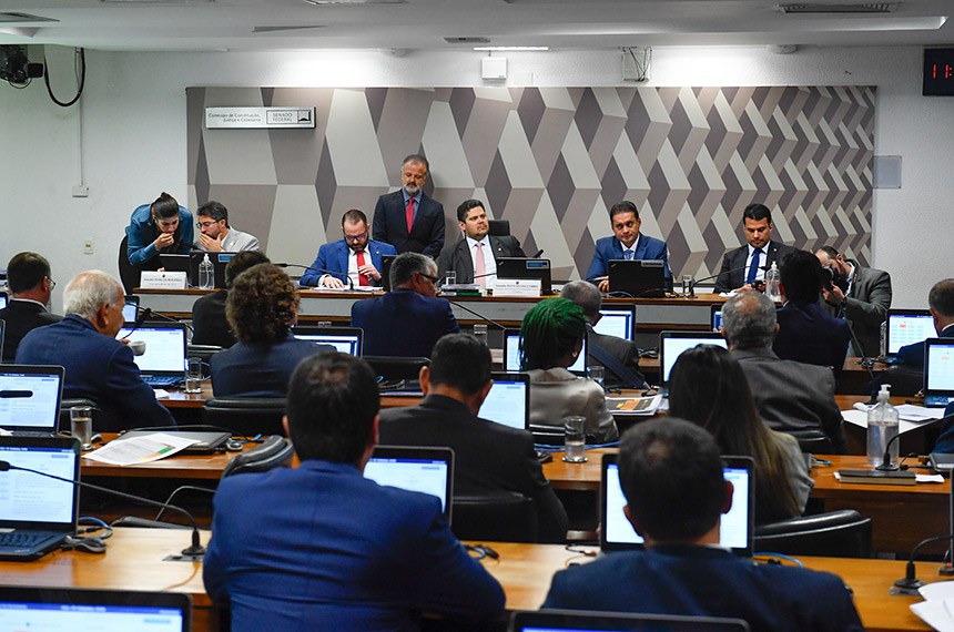 Bancada:
senador Rogerio Marinho (PL-RN), em pronunciamento; 
senador Sergio Moro (União-PR); 
senador Izalci Lucas (PL-DF); 
senador Eduardo Girão (Novo-CE);
senador Plínio Valério (PSDB-AM); 
senador Flávio Bolsonaro (PL-RJ).