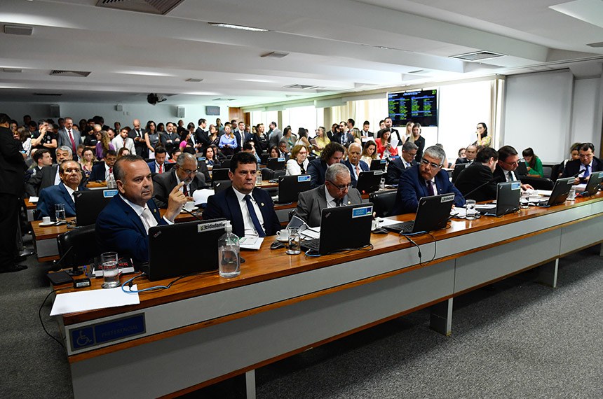 Bancada:
senador Flávio Bolsonaro (PL-RJ); 
senador Plínio Valério (PSDB-AM); 
senador Eduardo Girão (Novo-CE); 
senador Izalci Lucas (PL-DF);
senador Sergio Moro (União-PR); 
senador Rogerio Marinho (PL-RN) - em pronunciamento.