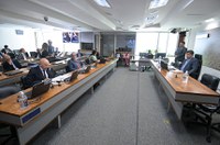 SUS terá prazo máximo para tratamentos e remédios, aprova CCT