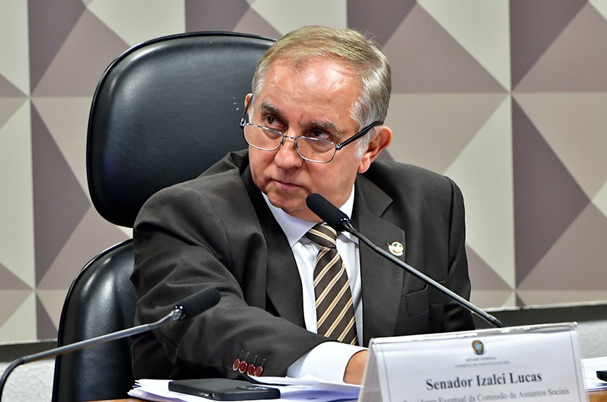 Mesa: 
presidente eventual da CAS, senador Izalci Lucas (PSDB-DF).