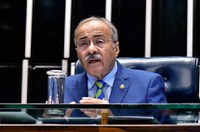 Chico Rodrigues destaca informalidade como desafio no mercado de trabalho