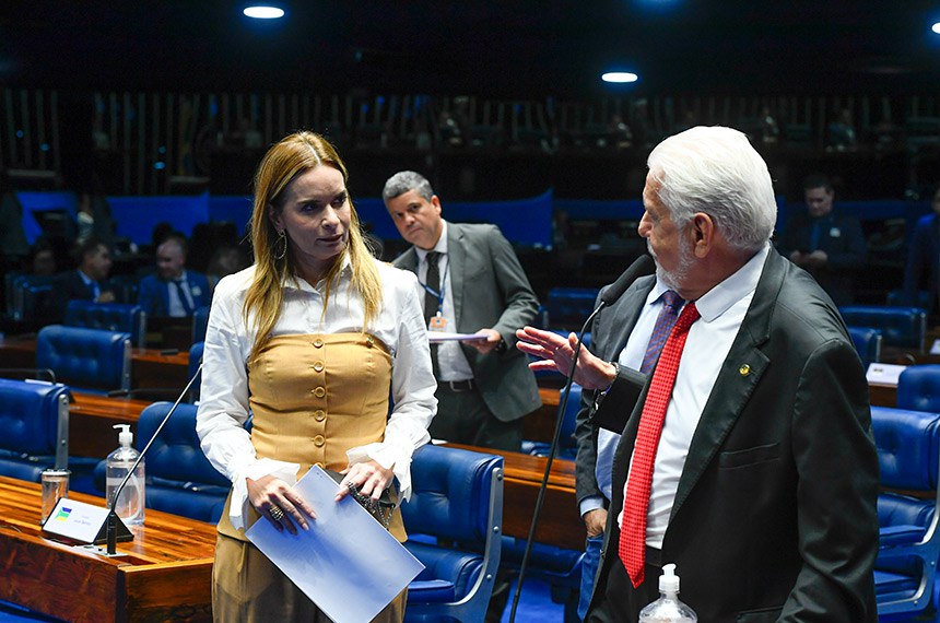 Jaques Wagner, líder do governo no Senado, ressaltou importância do diálogo entre o Congresso e o Executivo - Foto: Marcos Oliveira/Agência Senado