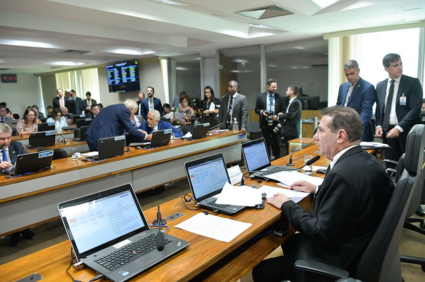 Bancada:
senador Jaime Bagattoli (PL-RO); 
senador Oriovisto Guimarães (Podemos-PR); 
senador Jaques Wagner (PT-BA).