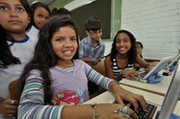 Instalação obrigatória de internet nas escolas está na pauta de comissão