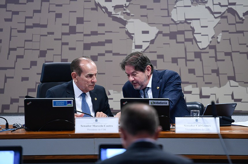 Mesa: 
presidente da CDR, senador Marcelo Castro (MDB-PI); 
vice-presidente da CDR, senador Cid Gomes (PSB-CE).