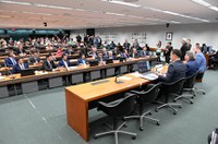 CMO aprova alteração no Orçamento de 2024 para facilitar repasses para o RS