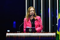 Janaína Farias condena oportunismo com a tragédia do Rio Grande do Sul