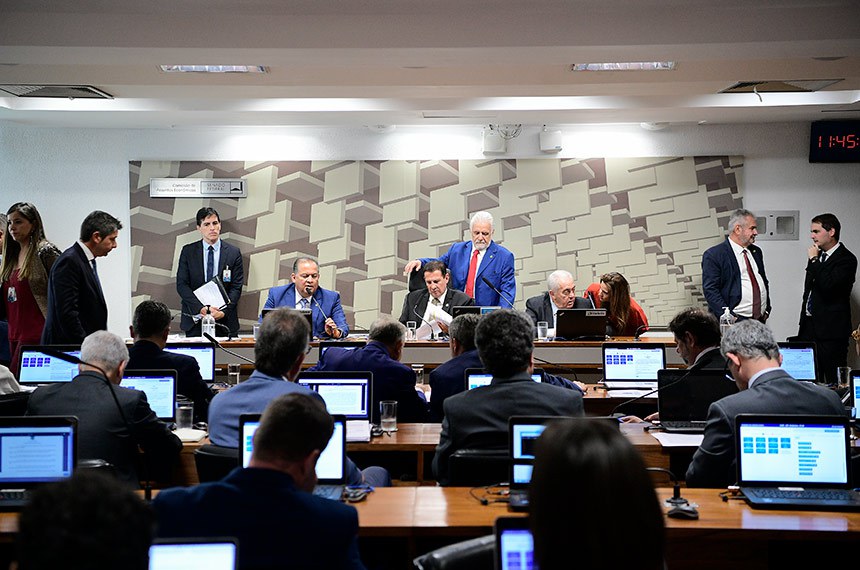 Mesa: 
senador Eduardo Gomes (PL-TO); 
presidente da CAE, senador Vanderlan Cardoso (PSD-GO); 
líder do governo no Senado Federal, senador Jaques Wagner (PT-BA);
senador Otto Alencar (PSD-BA).