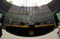 Fundo para o esporte e parte do direito de arena aos atletas são restabelecidos