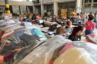 Senado envia mais 2 caminhões de donativos às vítimas das enchentes do RS