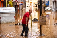 Congresso analisa MP do Auxílio Reconstrução para flagelados no RS