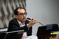 Inclusão de Ayrton Senna no 'Livro de Heróis da Pátria' é aprovado pela CEsp