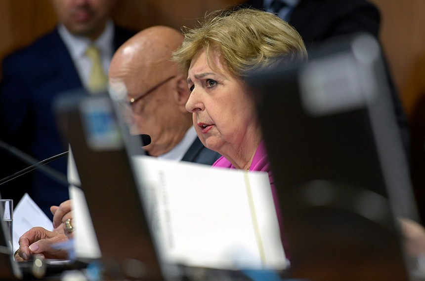 Em destaque, senadora Ivete da Silveira (MDB-SC).