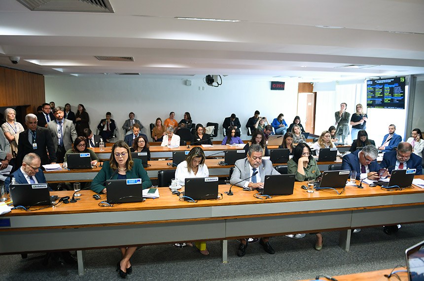 Bancada:
senador Fabiano Contarato (PT-ES);
senadora Leila Barros (PDT-DF);
senadora Soraya Thronicke (Podemos-MS);
senador Dr. Hiran (PP-RR);
senadora Damares Alves (Republicanos-DF);
senador Flávio Arns (PSB-PR).